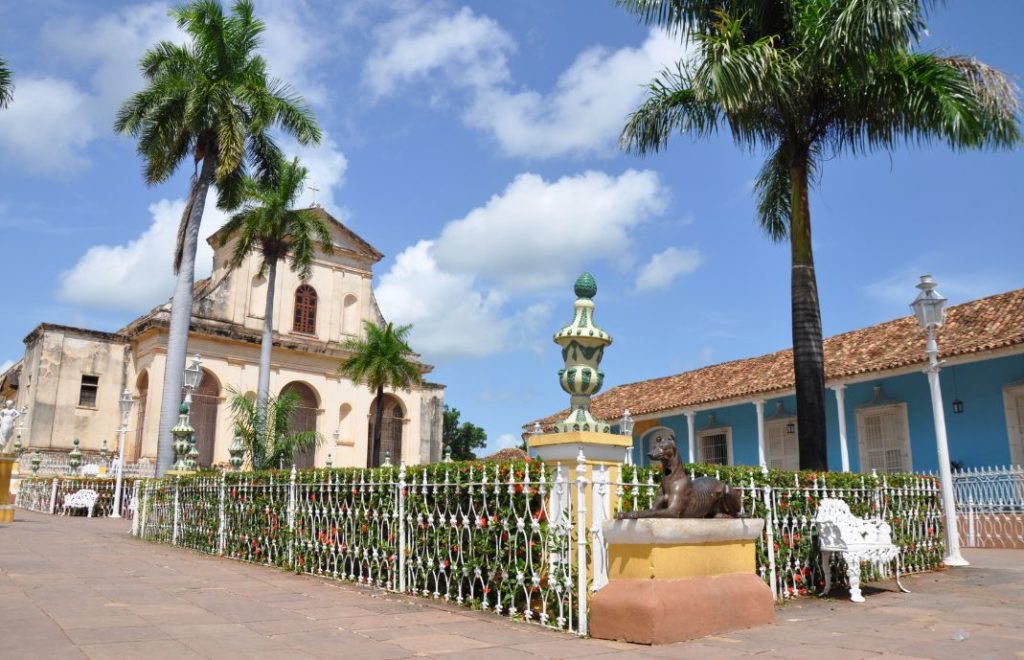 Vakre Plaza Mayor i Trinidad