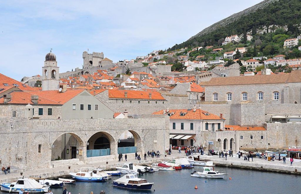 I Dubrovnik skinner solen  2 774 timer i året