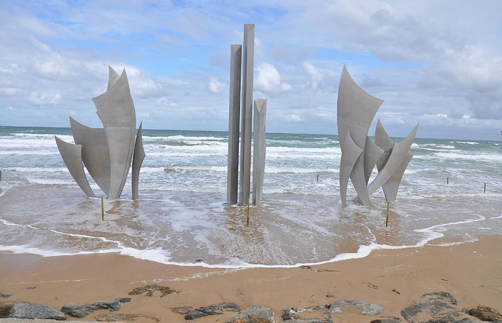 Minnesmerket på Omaha Beach