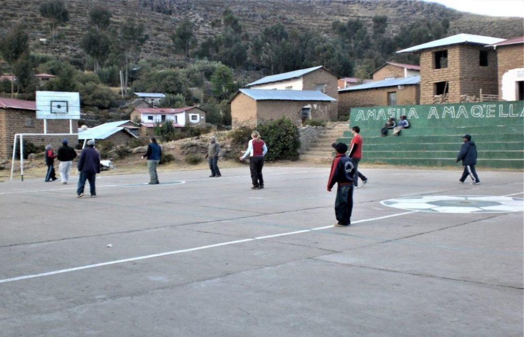 Fotballkamp i høyden i Peru