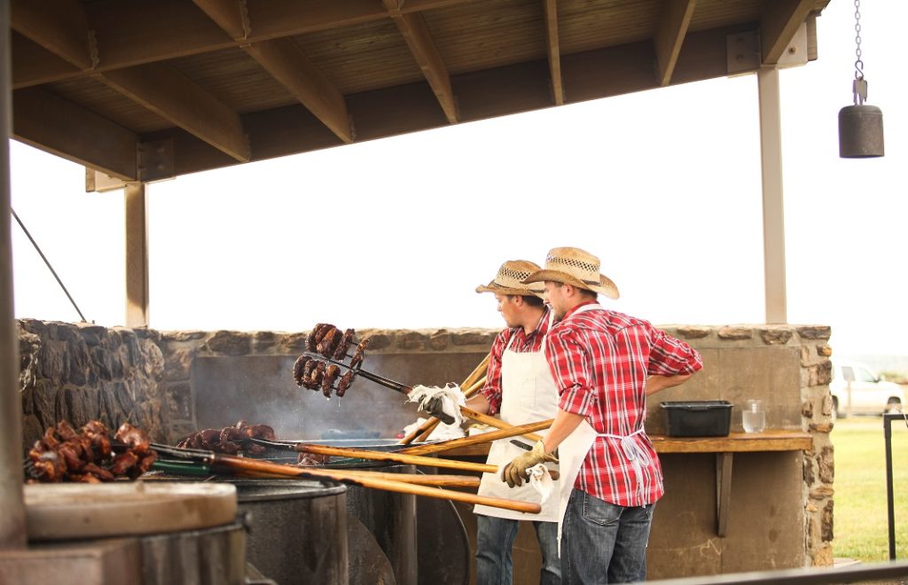 En Pitchfork Fondue er den perfekte cowboymiddagen.