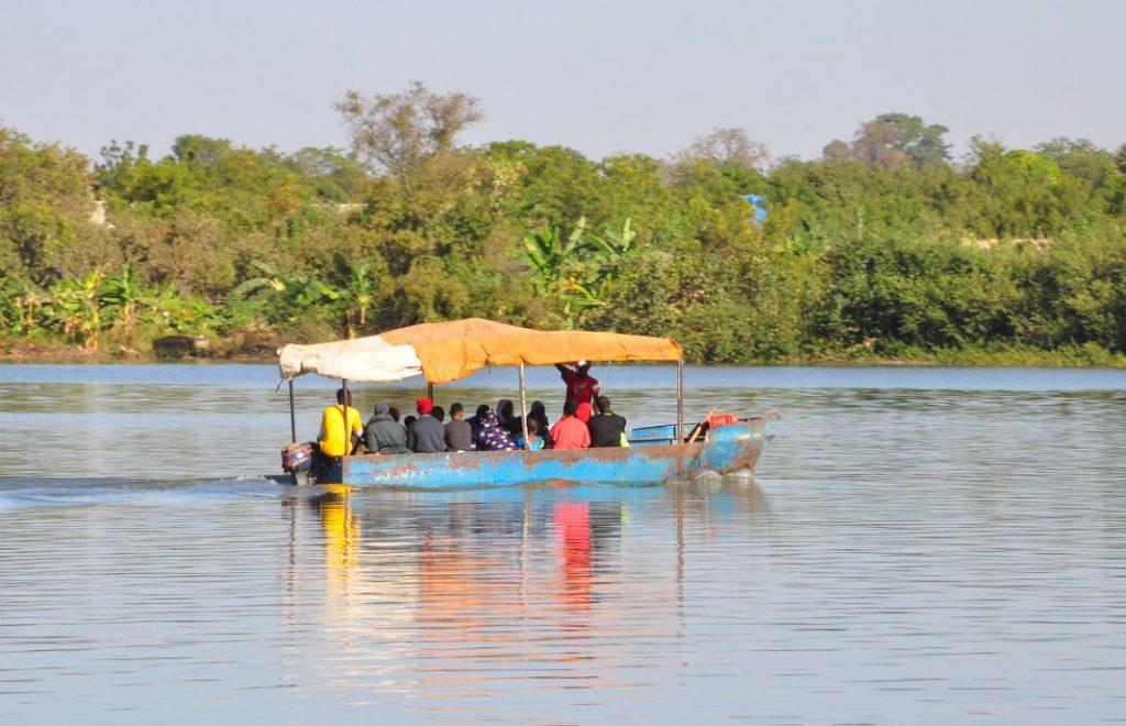 River Gambia er en av Afrikas største vannveier, og elven ER Gambia.