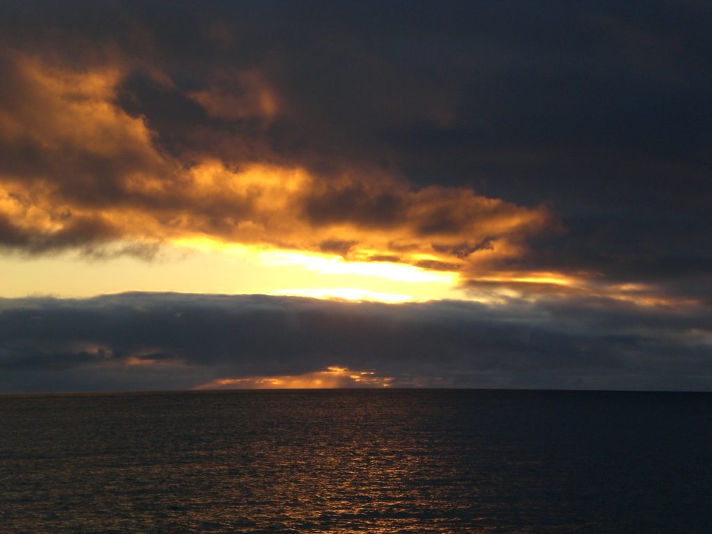 Solnedgang på Galapagos. 