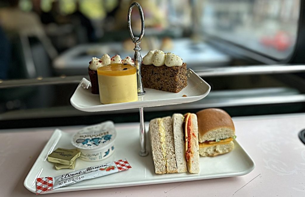 Vegetaralternativet hos Vintage Tea Trips i Dublin